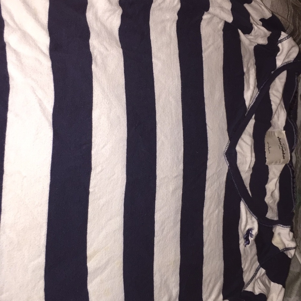 Large Abercrombie Kids Long sleeve V-neck Shirt